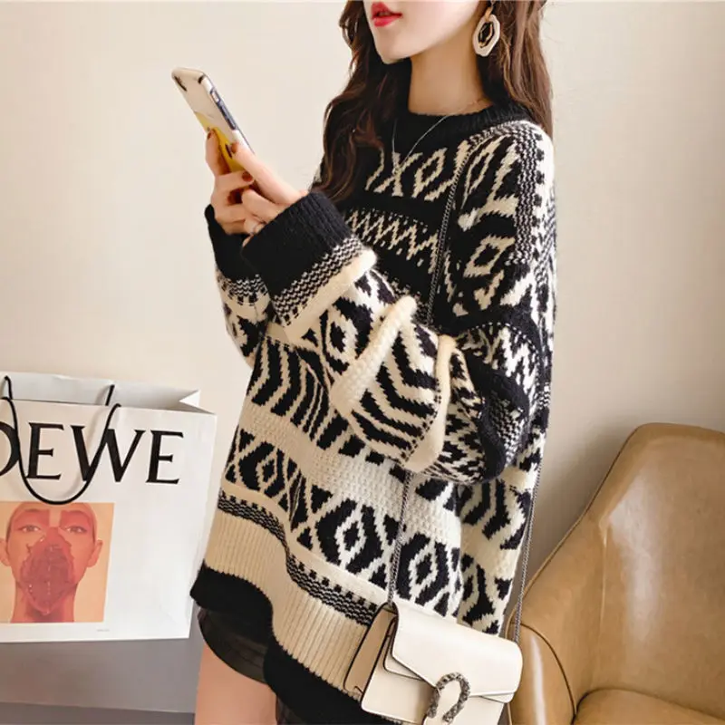 

Autumn Women Striped Patchwork Knitted Sweater Loose European Style Thick Knitted Pullover Sweater Casual Long Sleeve Streetwear