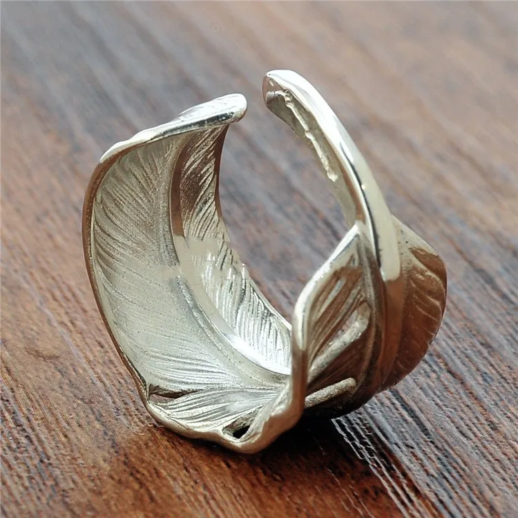 2542893950_1795004508_conew1