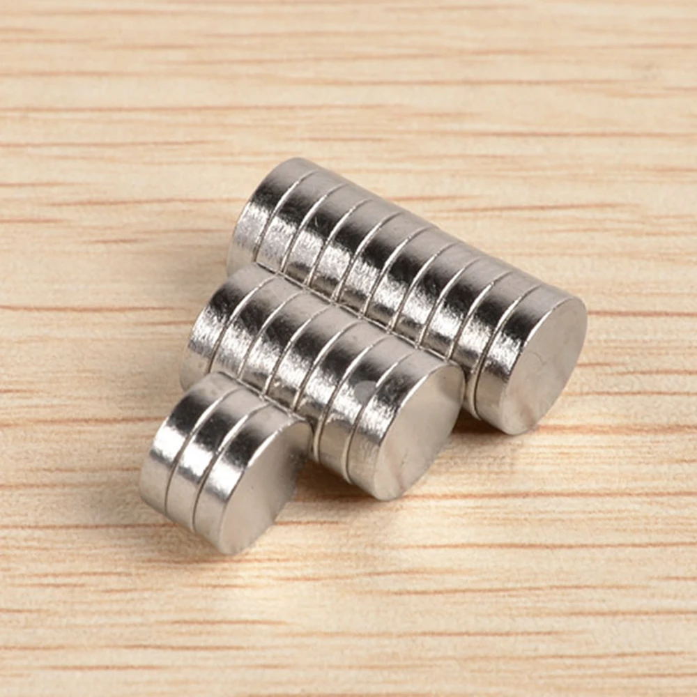 20pcs Multi-use 8x2mm N40 Strong Round Disc Rare Earth Neodymium Magnets for Refrigerator DIY Craft Scientific and Office