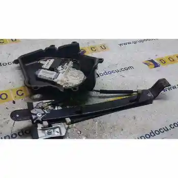 

REAR WINDOW LEFT SEAT LEON (1P1)