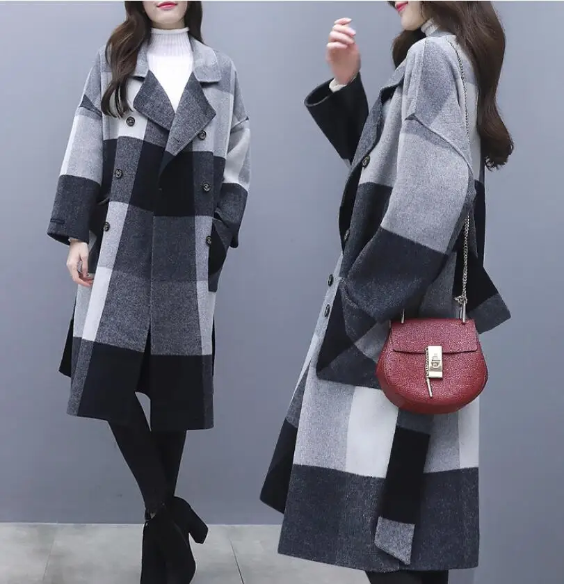 

2019 new woolen coat female autumn winter black white plaid stitching contrast color woolen coat blended suit collar robe jacket