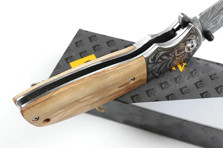 Feather knife pattern Wood Handle 440 Blade ,Tactical Pocket Knives for Camping Survival Hunting Combat Camping EDC Tools OEM