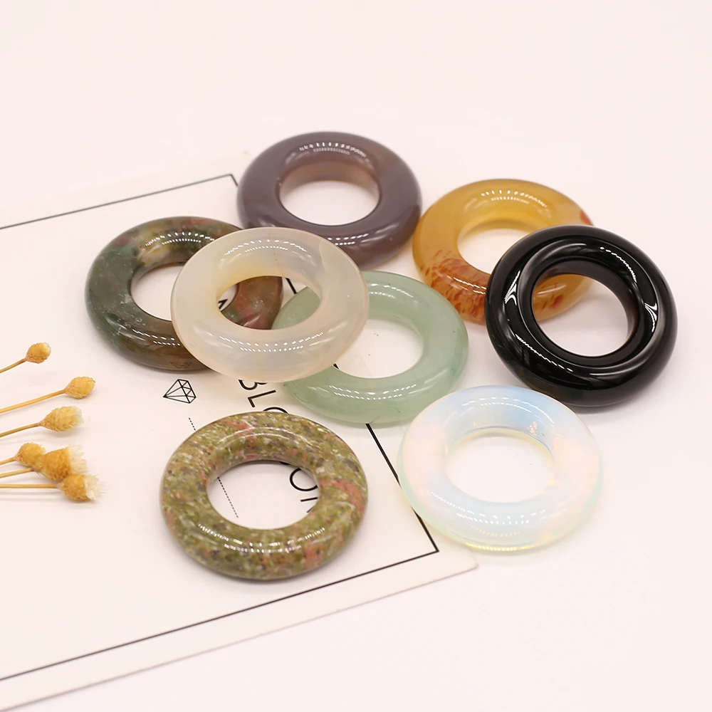 5 PCS Random Color Natural Stone Pendant Macroporous Beads DIY for Jewelry Making Necklaces Earings Accessories Gift 30x30mm