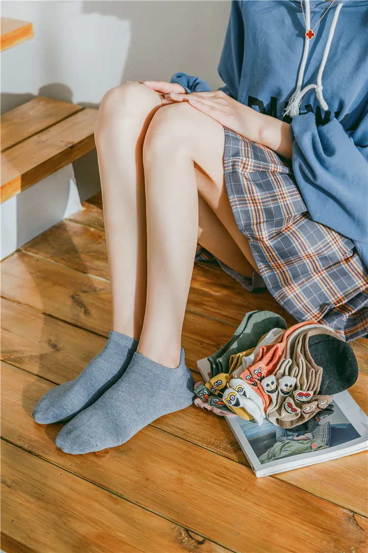 Kawaii вышитые выразительные женские носки хлопок Harajuku счастливые забавные Женские носочки рождественские подарки лодыжки 1 пара размер 35-40