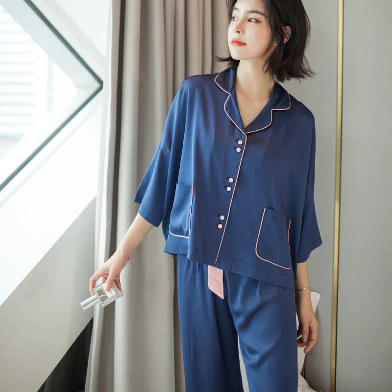 12116328574_1443405779