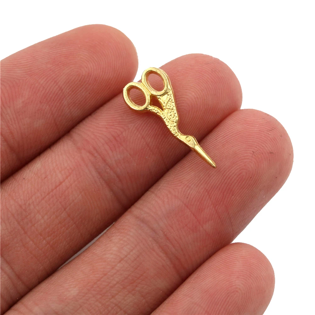 

Dollhouse Miniatures 1:12 Accessories Simulation Crafts Toys Sewing Metal Mini Metal Scissors Furniture toy 1pc