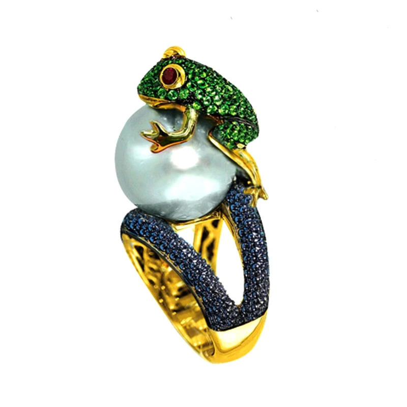 

Frog rings two-tone plated Golden Jubilee pearl zircon rings