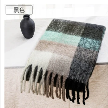 

woman 2020 autumn and winter newest scarves Classic Circle Yarn Scarf Color Matching Wild England Color Lattice Oversized Shawl