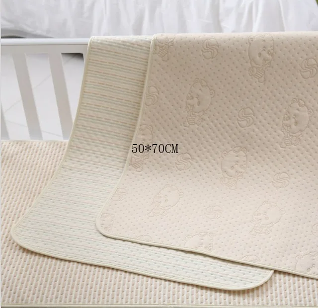 4 Layers Nappy Changing Pads Cover strong absorbent waterproof baby diaper changing mat reusable baby mattress changing mat baby - Color: 50x70cm