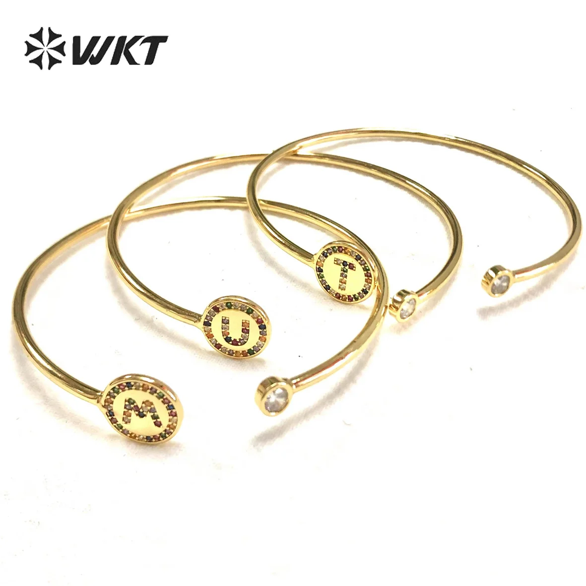 Wtmb121 Unique Design Color Micro Pave Cubic Zircon Bangles Openings