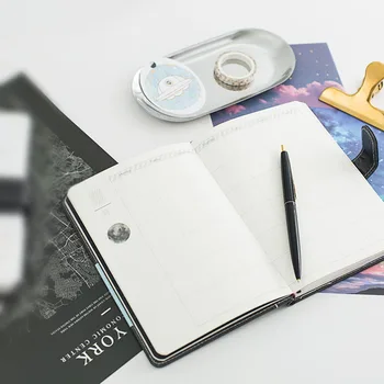 

Soft PU Magnetic Buckle Notebook Memo Pad Inner Page Planet Astronaut Illustration Daily Agenda Planner School Stationary