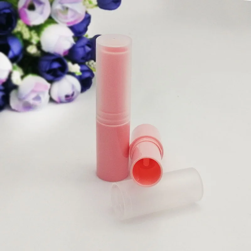 50pcs plastic lip balm tube Slender cylindrical Lipstick tube rotating Directly filled with frosted lid White yellow red pink - Цвет: Розовый