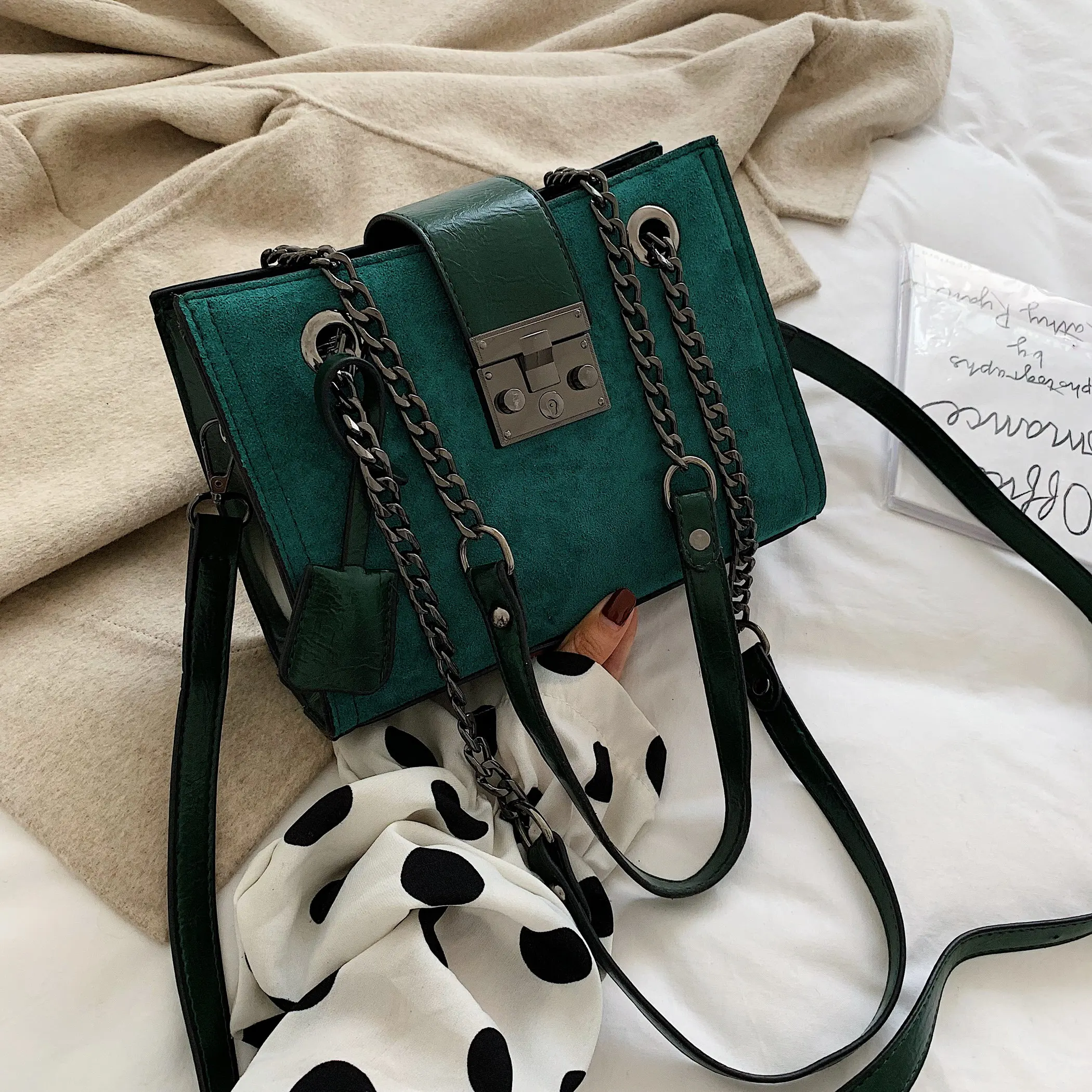 

Suede Nubuck Leather Crossbody Bags For Women 2019 Small Luxury Velvet Shoulder Messenger Bag Female Chain Handbags and Purses