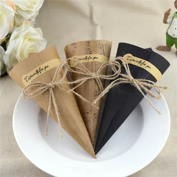 

50pcs Wedding Hanging Decor Vintage Rustic Confetti Cones Holder Hanging DIY Kraft Paper Cones for Flower Food Chair Decoration