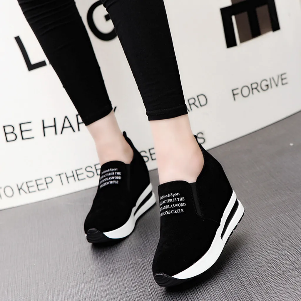 Новые женские повседневные кроссовки из флока на высоком каблуке; Цвет черный, красный; дышащая обувь на платформе для отдыха; обувь, увеличивающая рост; Прямая поставка