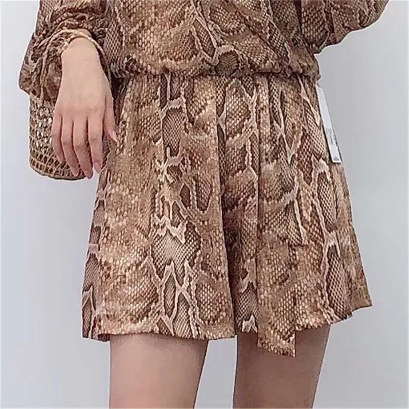 

retro snake pattern bow tie high waist pockets women shorts sashes elastic animal pattern shorts pantalones cortos 2019 New