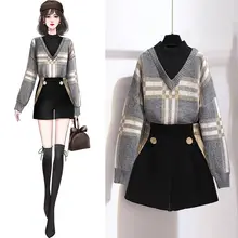 

Two Pieces Clothing Set Female Fake Two Patchwork Pullovers Sweater Tops + Short Pants Skinny Shorts Female 2021 Speing Autumn
