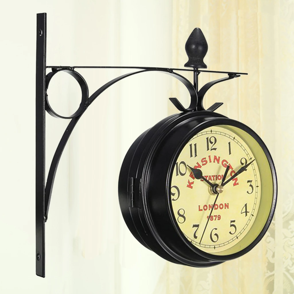 Outdoor Wall Clock ing Retro Double Sided Battery Powered Metal Mount Vintage Garden Coffee Bar Decoration Round Station