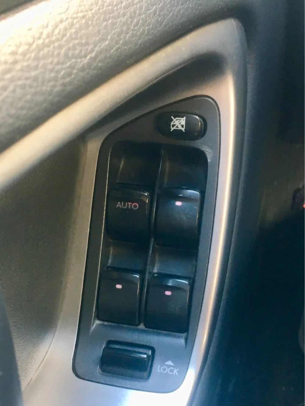 Переключатель Стеклоподъемника левой стороны для Subaru Legacy 83071AG05B 83071
