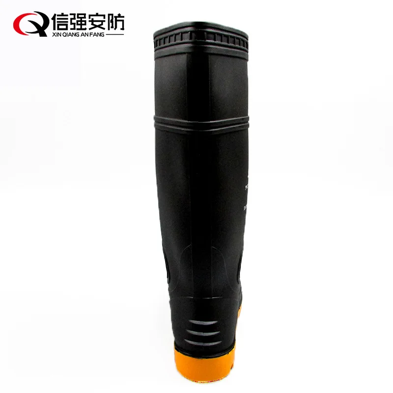 

We Got Rita Card Black And White with Pattern Boots PVC Rubber Sole Anti-smashing And Anti-penetration Rain Boots Oil Resistan