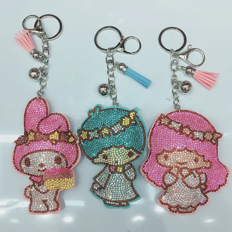 

Keychain on bag llaveros mujer Doll Rhinestone Tassel Keychain Bag Handbag Key Ring Car Key Chain Small Pendant Cool Gift