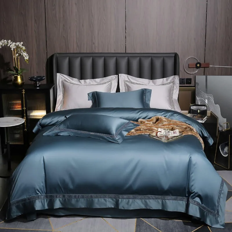 

4Pcs 1000TC Premium Quality Egyptian Cotton Grayish Blue Bedding set 1Duvet Cover 1Bed Sheet 2Pillow shams Silky Soft Easy Care