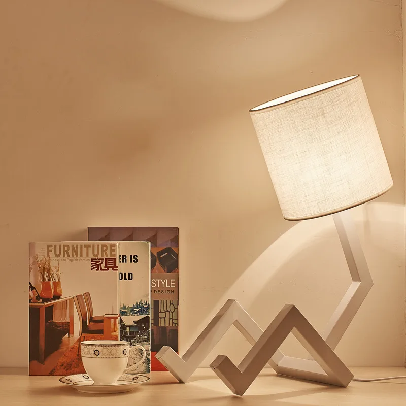 

Northern Europe Bedroom Bedside Figure Desk Lamp Modern Concise Originality Student Dormitory Fabric Art Solid Wood Desk Lamp