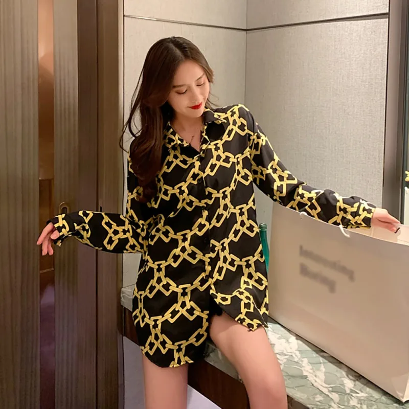 

Women Vintage Cartoon Blouse Chain Print Lapel Shirt Loose Single-breasted Long Sleeve Blouse One Size