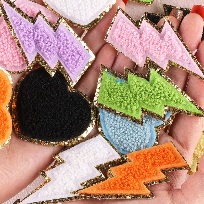 1Pc Sequin Chenille Embroidery Patches Rainbow/Lightning/Heart Patches Appliques Iron On Patches For Children Woman Clothes