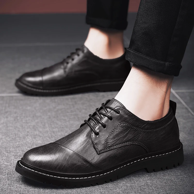 Высокое качество Мужская обувь Для мужчин; легко обуваются; модная Для мужчин кожаные туфли на плоской подошве обувь, деловая, официальная кожаная обувь