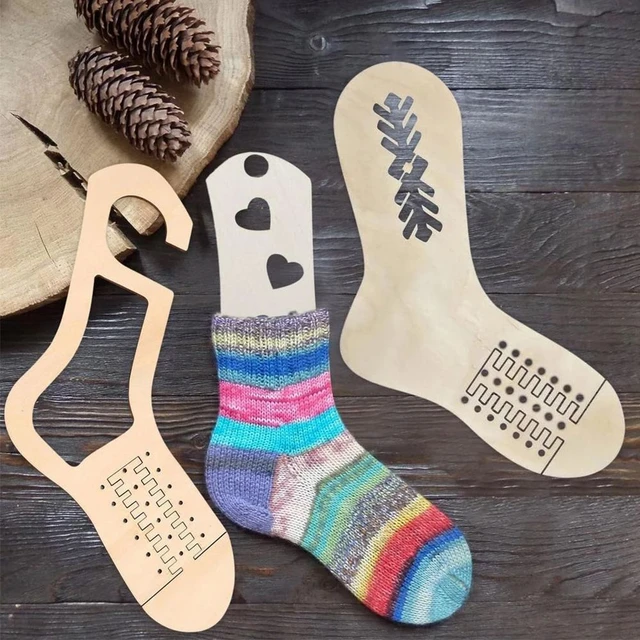 2Pcs DIY Wooden Sock Blocker Xmas Socks Hand Knitting Mold Sock Forms  Blocking Weave Yarn Crafts Accessories Gift For Beginners - AliExpress