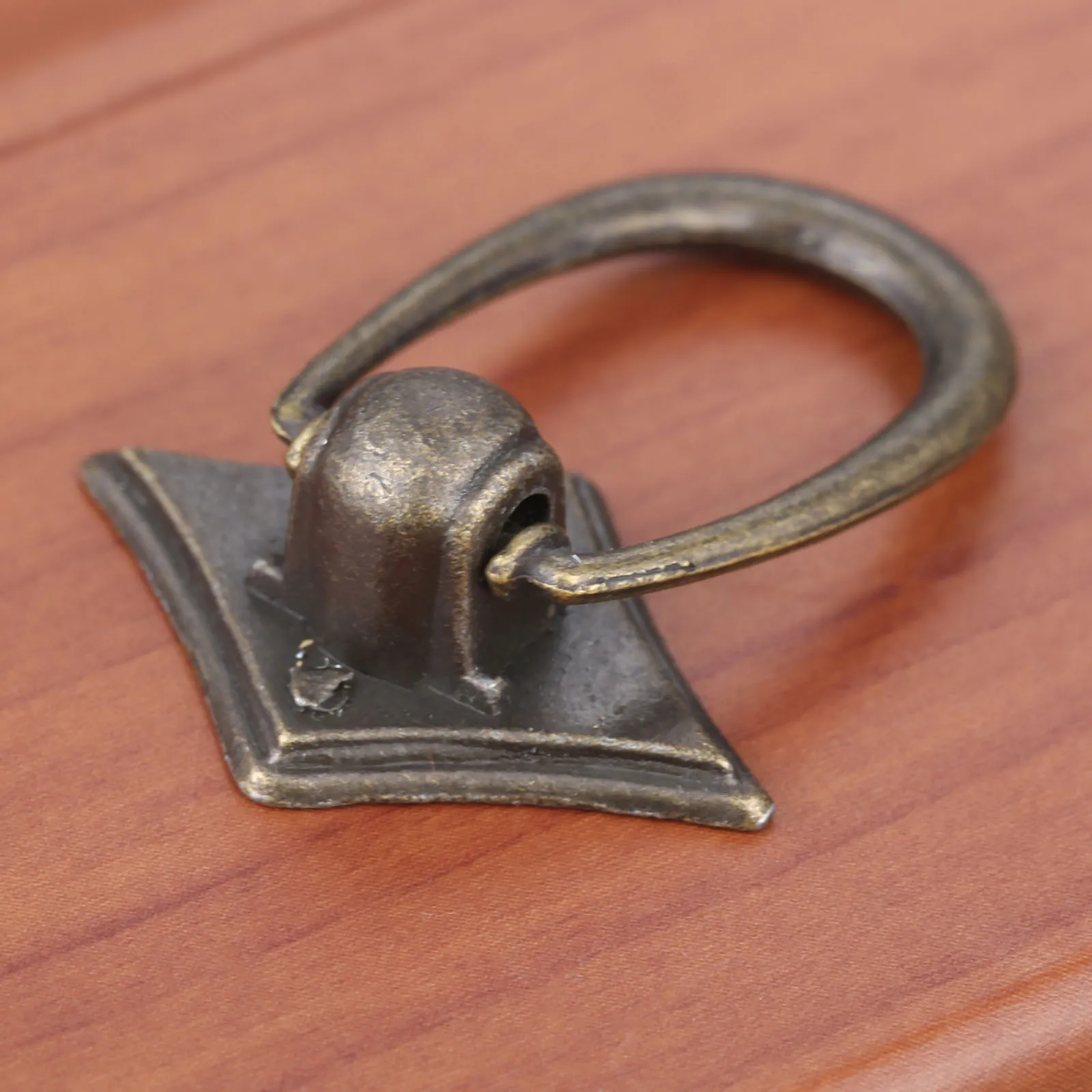 Description Picture 4 of item2Pcs 30*40mm Vintage Ring Handle And Knob Furniture Door Pull Handle European Zinc Alloy Cabinet Dresser Drawer Knobs