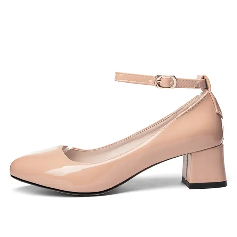 nude heeled shoes