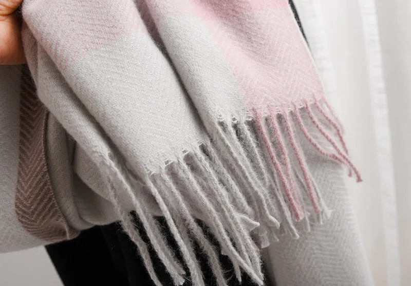 Женский кашемировый шарф с кистями ZIGZAG, тёплый зимний шарф из кашемира с кистям, шерстяной шарф для женщин