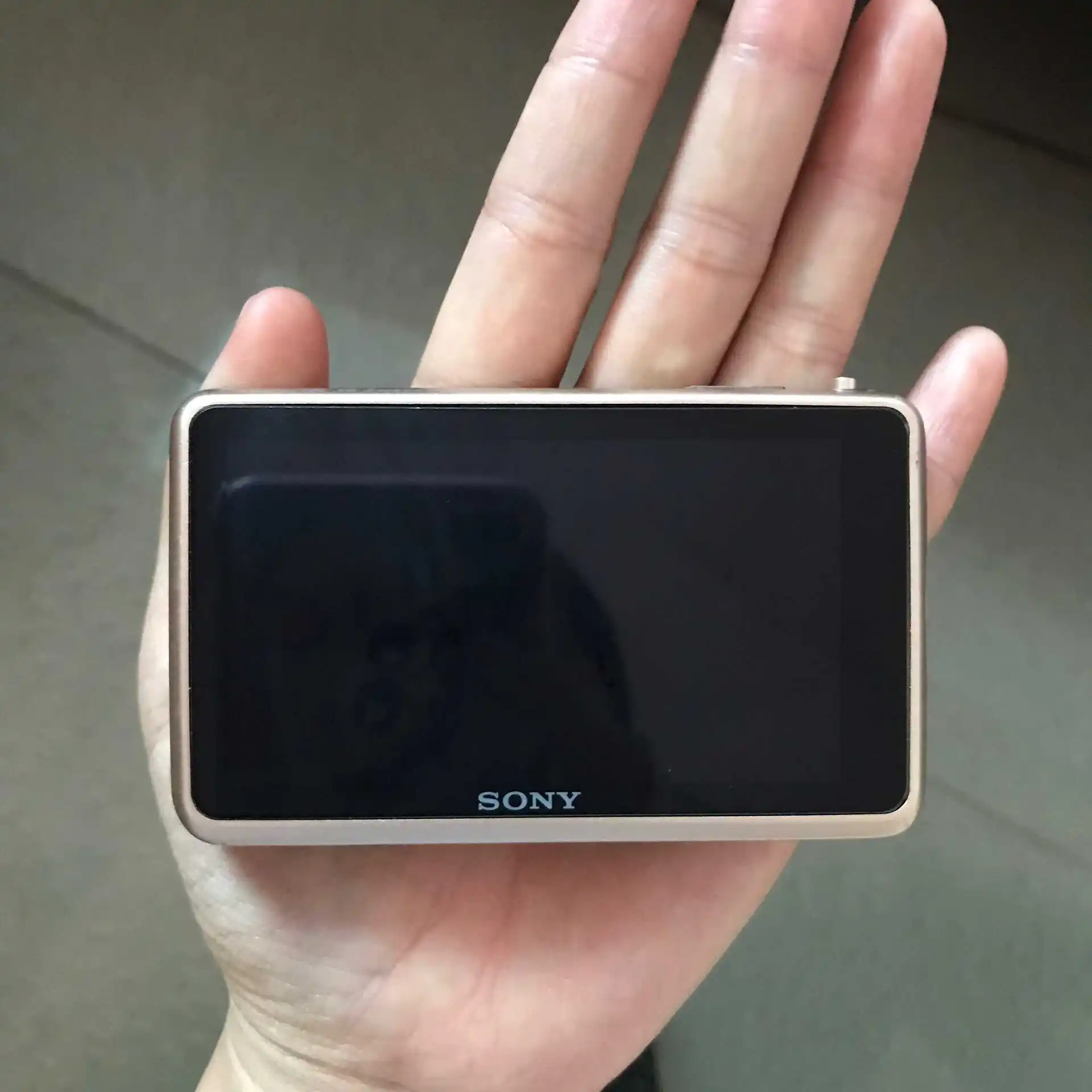 Günstig VERWENDET Sony Cyber shot DSC TX55 touchscreen 16,2 MP Dünne Digital Kamera mit 5x Optischer Zoom 3,3 Zoll