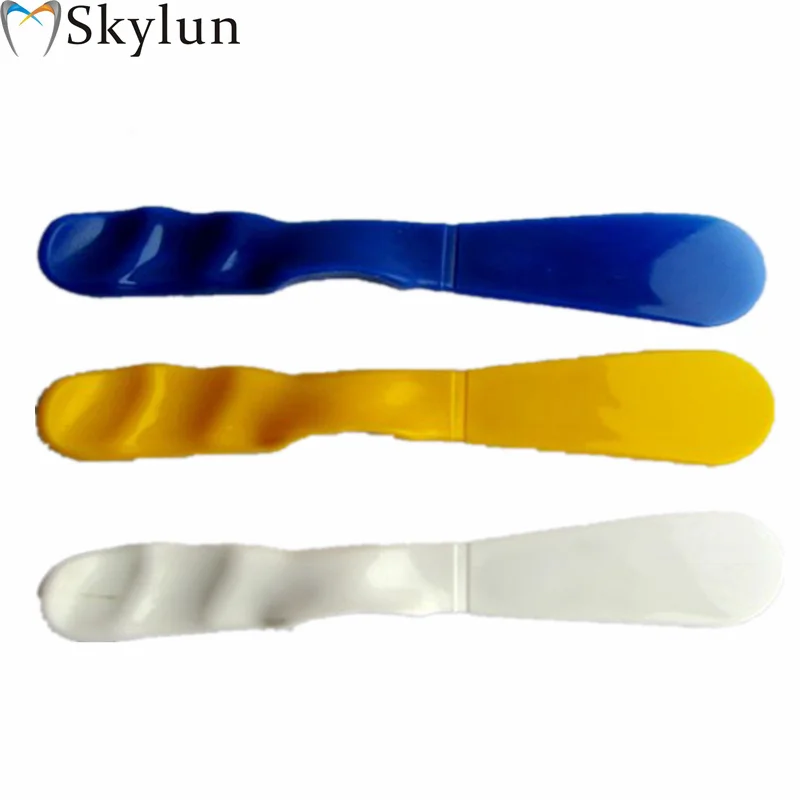 

50PCS Dental Spatula Straight Spatulas High temperature special design easy use easy mixing SL504