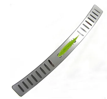 

Car styling For Subaru XV 2010 -2018/ 2010 to 2018 Stainless Steel car Rear Bumper Protector Sill Trunk Tread Plate Trim