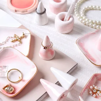 

Ceramic Storage Tray Ring Cone Tower Tray Nordic Marble Pattern Plate Phnom Penh Jewelry Cosmetics Perfume Storage Dish