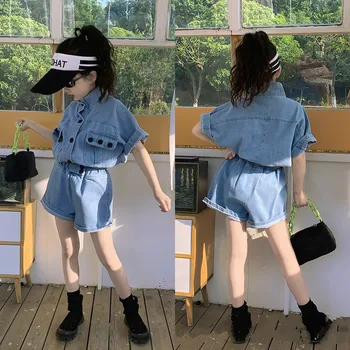 

Girls Denim Suit Short-Sleeved Jacket Shorts Two-Piece 2020 Summer Turn-down Collar Style Jeans Feminino Teenage Girls Clothing