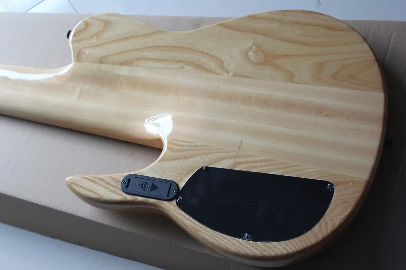 На заказ 6 струн электрическая бас гитара, корпус из древесины ясеня с spalted кленовый шпон, string расстояние 19 мм, комплектующие черного цвета