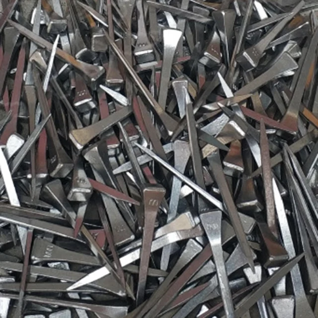 250Pcs Steel Horseshoe Nails E3/E4/E5/E6 High Quality Horse Shoe Nails Equestrian Sports Equipment Horse Training Supplies 3