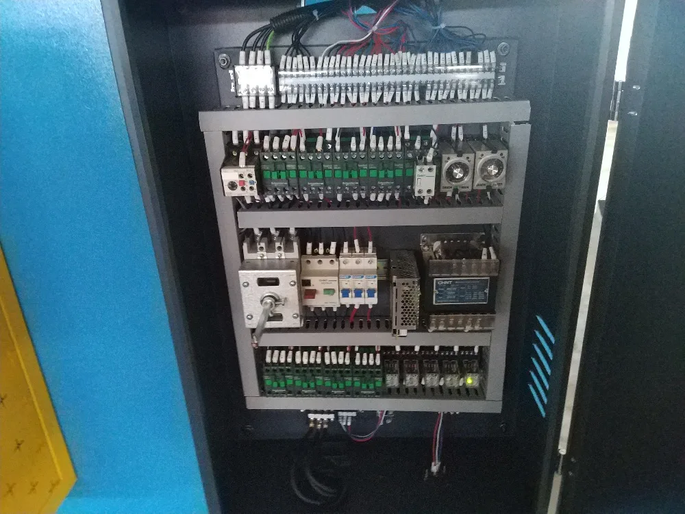 80T2500  (38)