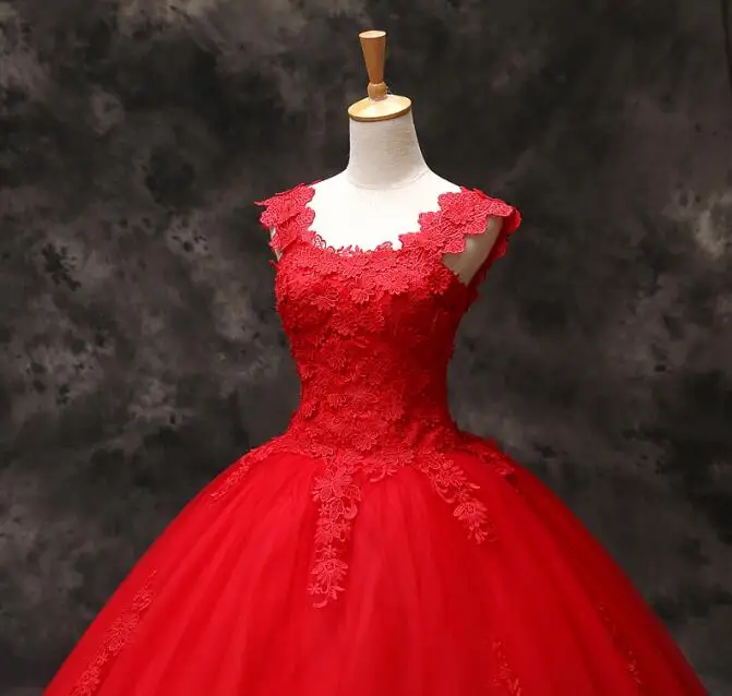 Красное Кружевное бальное платье, 16 милых платьев для 15 лет, платье для бала-маскарада, бальное платье, распродажа, vestidos de 15 anos - Цвет: Красный