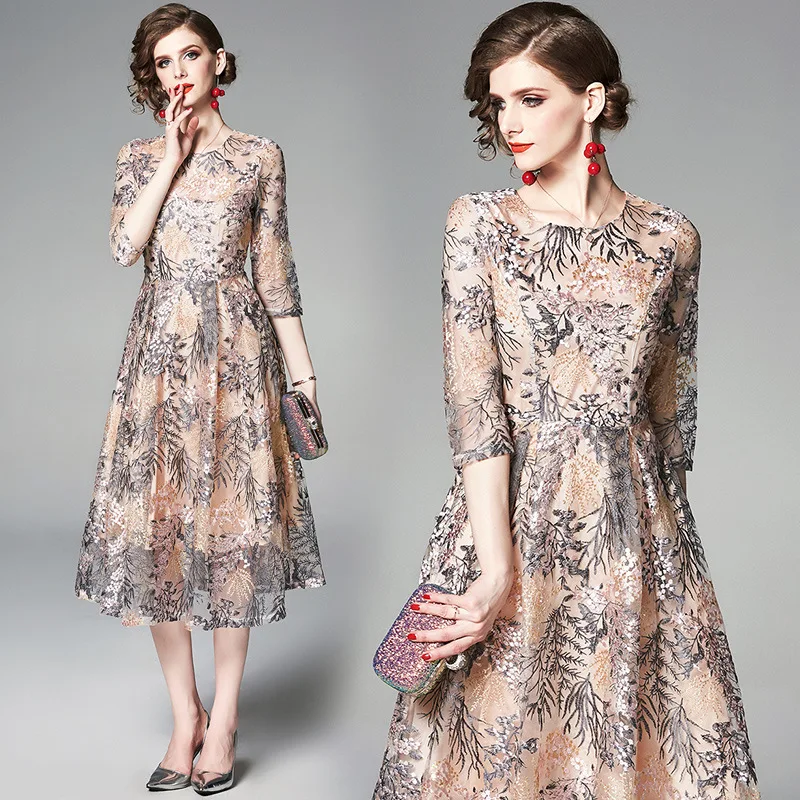 

2019 Europe And America Women's Dress Debutante Elegant Crew Neck Machine Embroidery Three-quarter-length Sleeve Slim Fit Mid-le