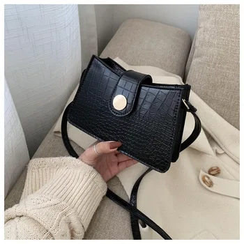 

Small square bag 2020 new niche crocodile pattern button high quality western style one-shoulder messenger bag women