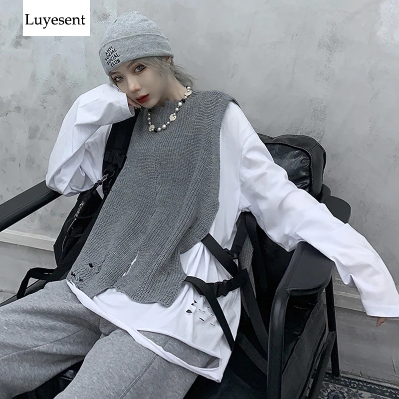 Black Gray Punk Unisex Vest Sweater Women Man Ribbon With Plastic Buckle Cool Hollow Out Sleeveless Slit Knit Vests harajuku New | Женская