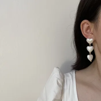 

Vintage Baroque heart Pearl Aesthetic earring Tassel Long exaggeration drop earring for woman jewelry wedding party gift