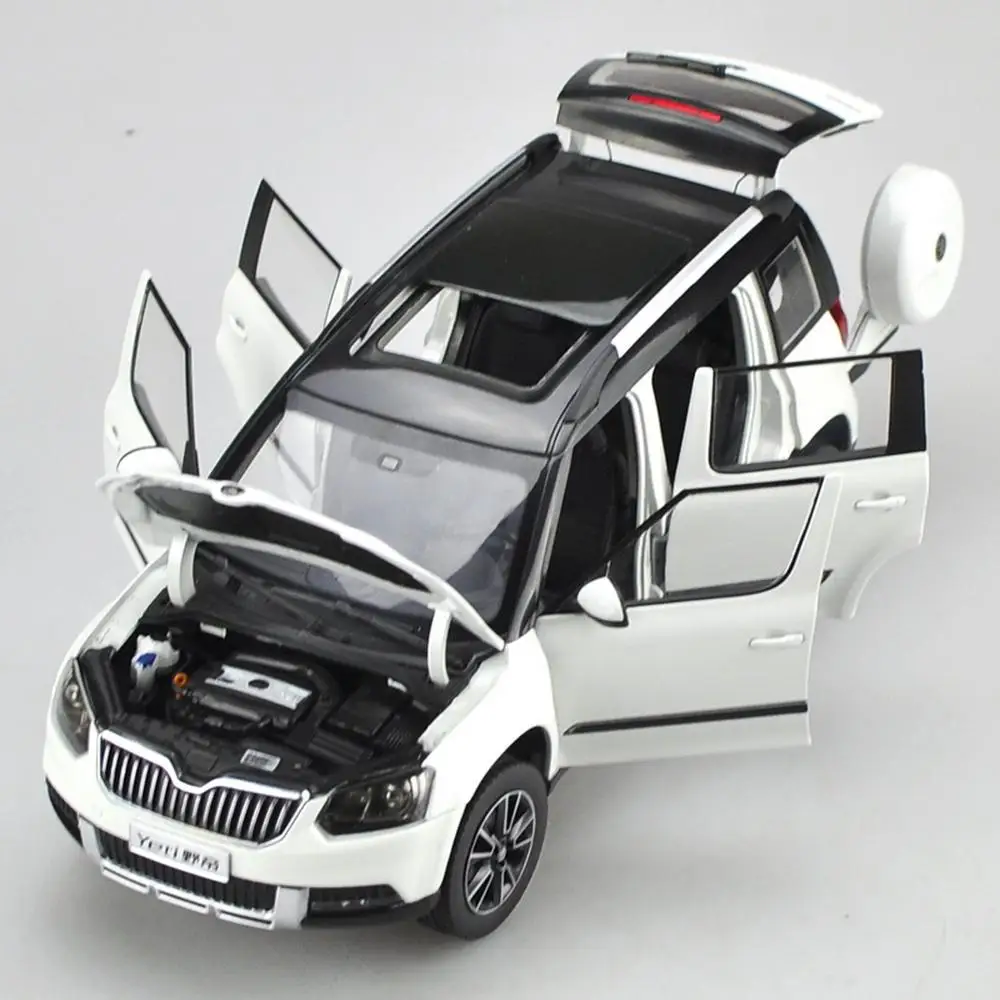 1/18 Scale VW Volkswagen Skoda Yeti SUV White Diecast Car Model Collection