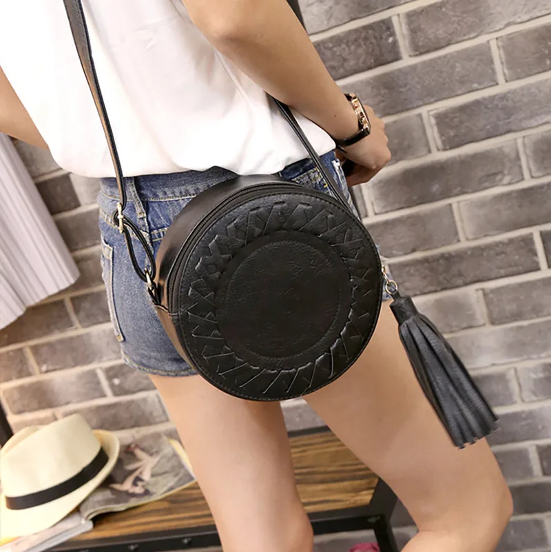 

Woman Round Casual Shoulder Bag Female Adjustable Braided Tassel Small Round Bag Lady Versatile Funny Bag Bolsa Feminina 2019