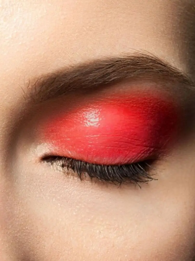 Safe Eye Makeup Is Your New Eyeshadow Actually 'EyeSafe'? SELF